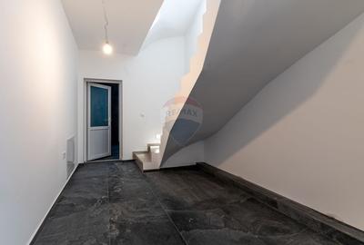 Duplex cu 5 camere cu Teren 276 Mp în Dâmbul Rotund - 3