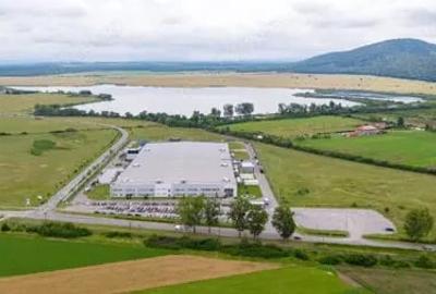 Spațiu comercial, de 22,482 mp, în Nord - 7