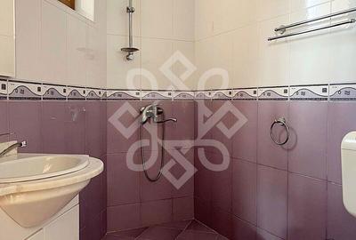 Vila de vanzare pe Malul Crisului, strada Facliei Oradea - 17