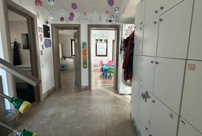 Casa individuala 7 camere cu 3 bai langa metrou - 8