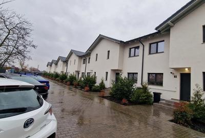 Casă cu 4 camere cu Teren 280 Mp în Central - 7