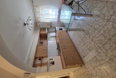 Apartament cu 2 camere decomandat în Central - 3