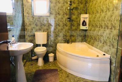 Casă cu 5 camere cu Teren 700 Mp în Micești - 6