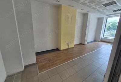 Inchiriez spa?iu comercial Republicii - 2