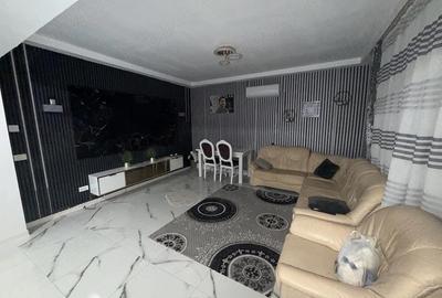 Casă cu Teren 1010 Mp în Ograda - 3