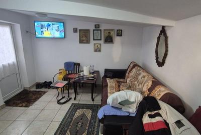 Casă cu 3 camere cu Teren 207 Mp în Km 5 - 3