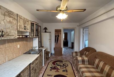 Apartament cu 2 camere decomandat în Central - 11