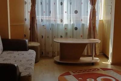 Garsonieră decomandată în 23 August - 1