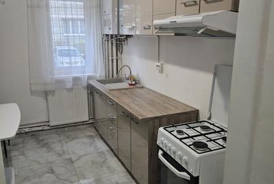 Apartament cu 2 camere semidecomandat în Central - 1