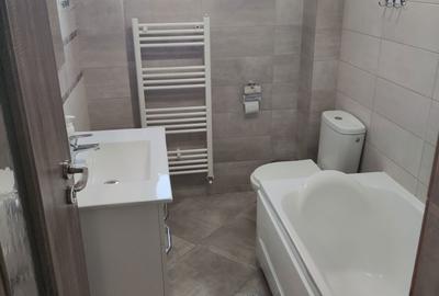 Apartament cu 2 camere decomandat în Valea Adâncă - 2