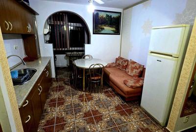 Apartament cu 2 camere decomandat în Petru Rareș - 3