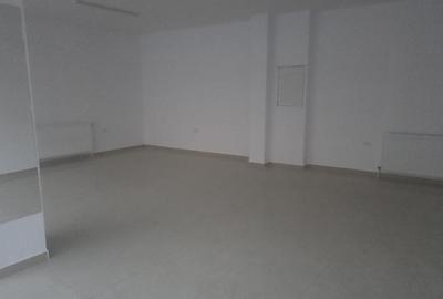 Vand spatiu comercial - 5