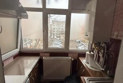 Apartament cu 3 camere decomandat în Central - 2