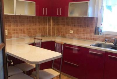 Apartament de inchiriat cu 2 camere, 80 mp, etaj intermediar - 9