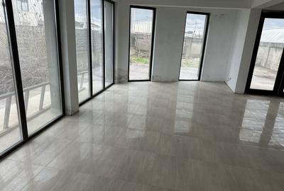 Casă cu 4 camere cu Teren 293 Mp în Central - 4