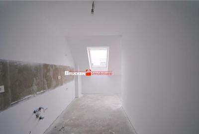 Apartament cu 2 camere semidecomandat în Decebal