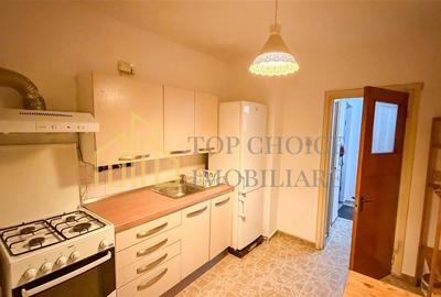 Apartament cu 3 camere semidecomandat, mobilat în 1 Mai - 21