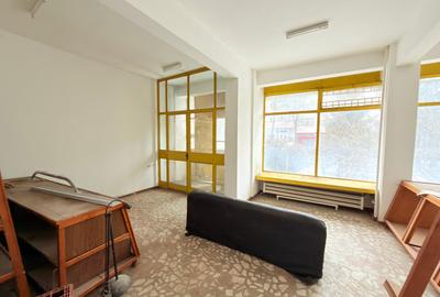Spațiu comercial, de 100 mp, în Central - 1