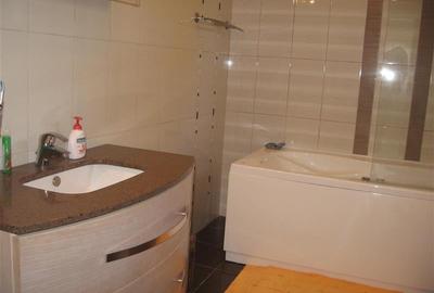 TEISANI - VILA SUPERBA LANGA PADURE, 2007, P+M, TEREN 550 MP! - 13