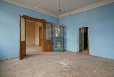 Casă cu 10 camere cu Teren 284 Mp în Brașovul Vechi - 10