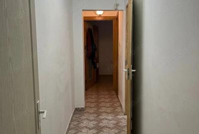 De vanzare Spa?iu comercial 56 mp Intrare din strada + casa scarii - 8