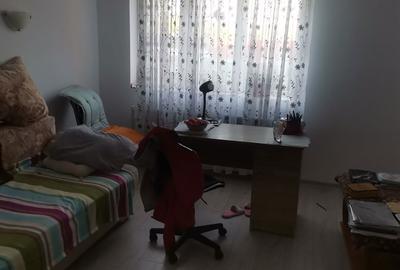 Casă cu 4 camere în Dâmbău - 6