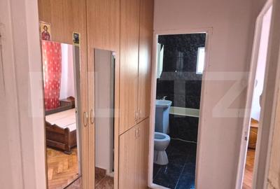 Apartament 3 camere,  zona Ampoi 1 - 8