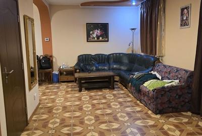 Casă cu 3 camere în Uiești - 6