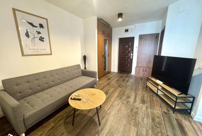 Apartament cu 3 camere semidecomandat în UTA - 1