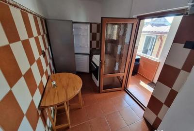 Casă cu 4 camere cu Teren 185 Mp în Dacia - 11