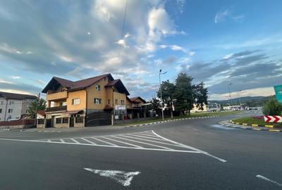 Casă cu 4 camere în Central - 3