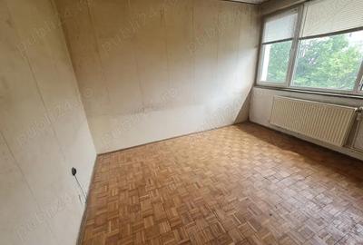 Apartament cu 3 camere semidecomandat în Independenței - 4