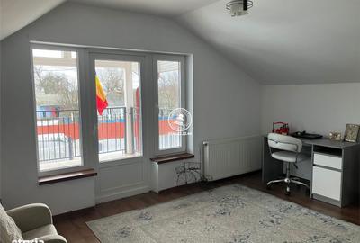 Casă cu 4 camere în Stejarii - 1