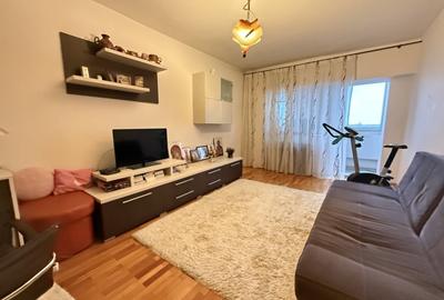 Apartament cu 3 camere decomandat, mobilat în Ștefan cel Mare