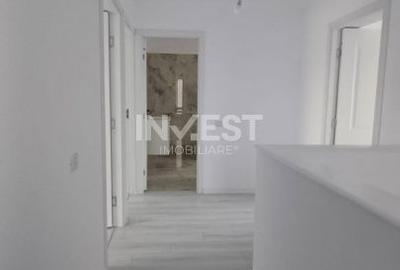 Casă cu 5 camere cu Canalizare în Central - 2