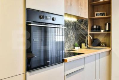 Apartament cu 3 camere decomandat în Central - 1