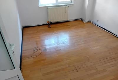 Ap 3 Cam central B-dul Traian 70 mp etaj 3 decomandat 2 bai bloc nou Ap 3 Cam central B-dul Traian 70 mp etaj 3 decomandat 2 bai bloc nou - 9