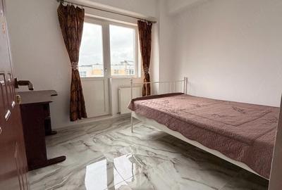 Apartament cu 3 camere decomandat în Prundu - 3