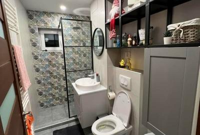 Apartament 2 camere-renovat-Podu Ros-etaj 2-bloc fara risc - 4