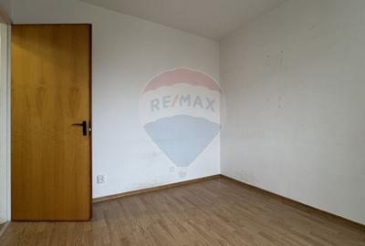 Apartament cu 4 camere decomandat în 13 Septembrie - 11