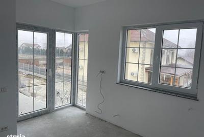 Casă cu 4 camere în Central - 11
