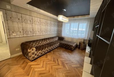 Apartament cu 3 camere semidecomandat în Semicentral - 3