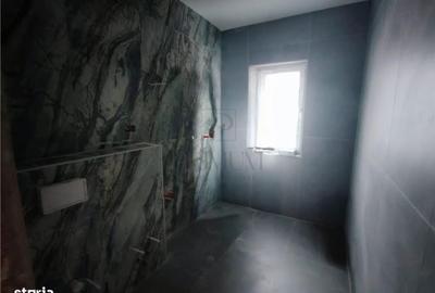 Casă cu 3 camere decomandat cu Teren 312 Mp în Central - 2