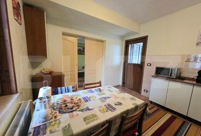 Casa de vanzare, 140 mp, zona Micro 11 - 3