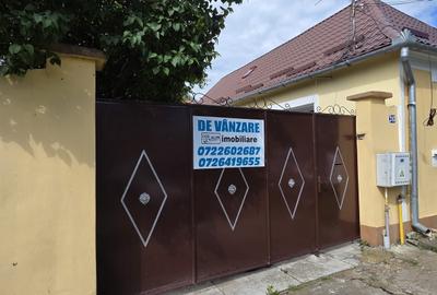 Casă individuală cu 8 camere cu Canalizare în Bod - 1