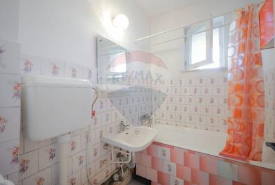 Apartament cu 3 camere de vanzare, zona Rogerius - 6