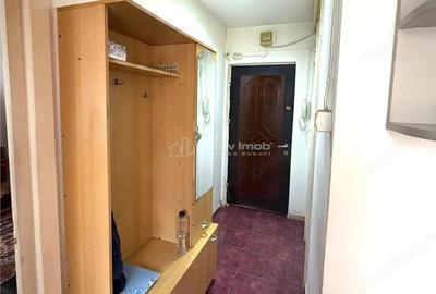 Apartament cu 2 camere nedecomandat în Decebal