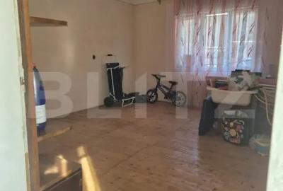 Casă cu 3 camere cu Teren 610 Mp în 7 Noiembrie - 14