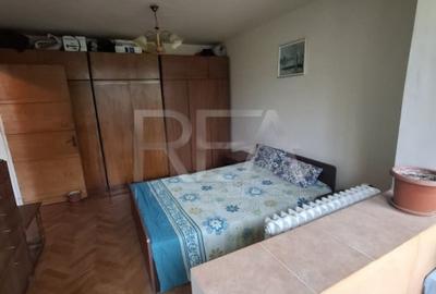 3 camere 2/4, anvelopat, Drumul Taberei, Aleea Parva. - 4