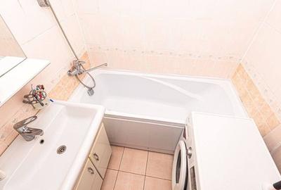 Apartament cu 3 camere decomandat în Grigorescu